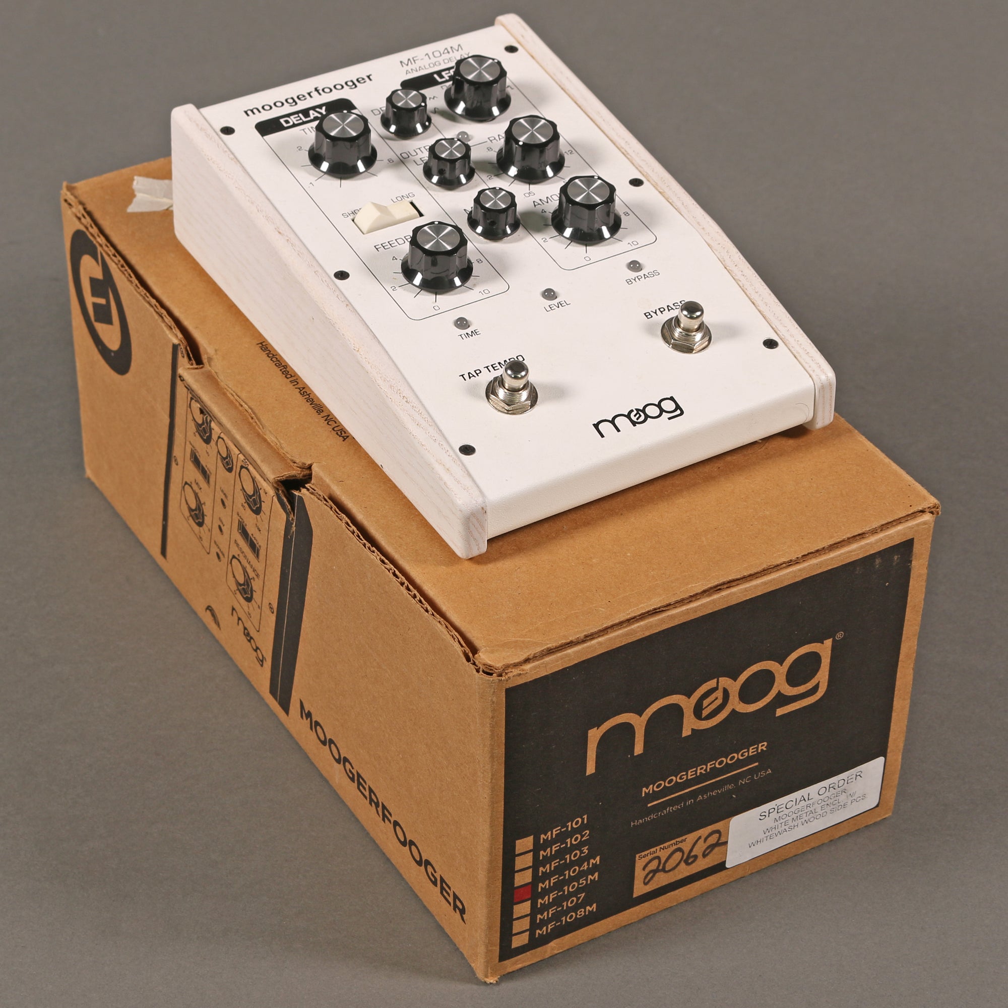 Moog Moogerfooger MF-104M Analog Delay