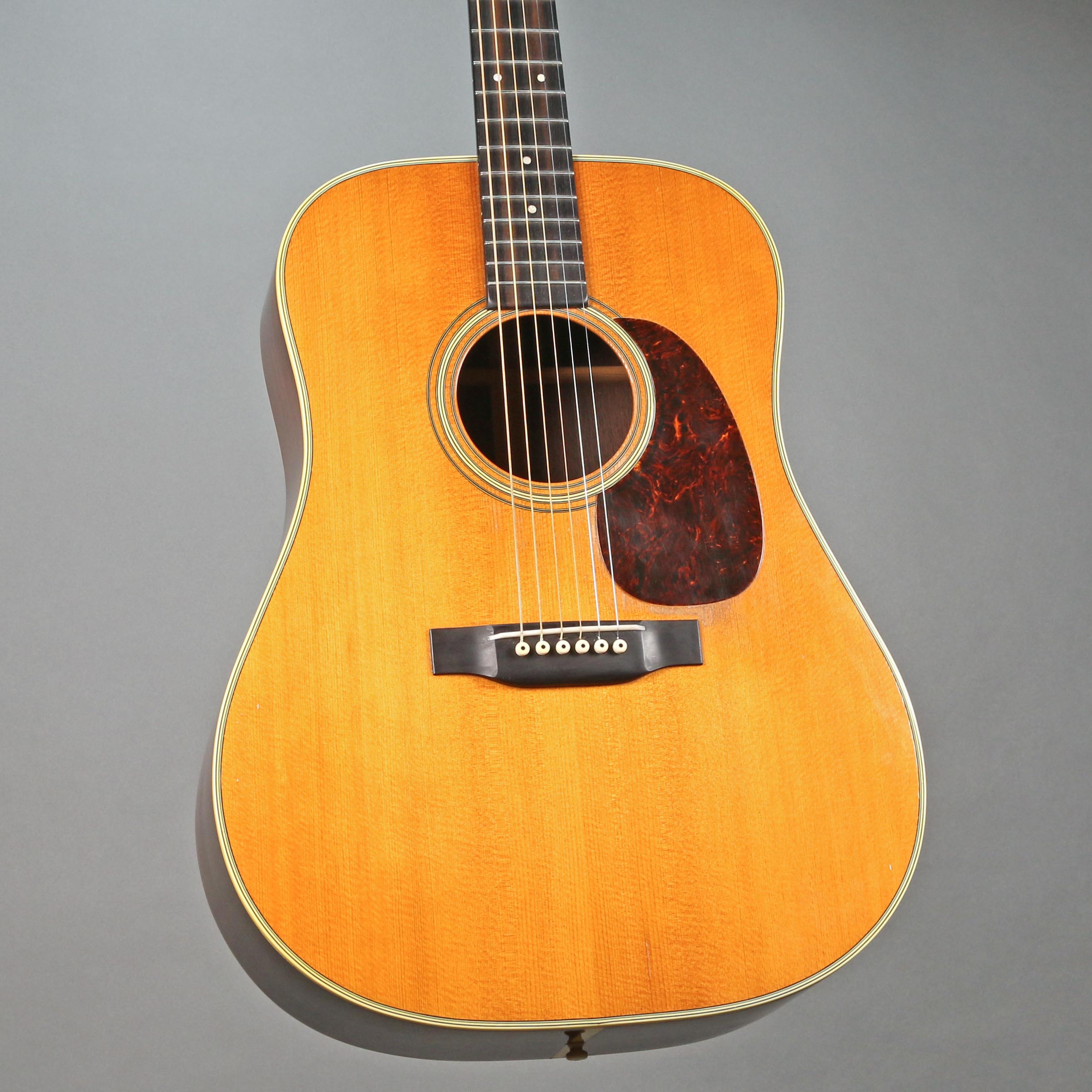 1947 Martin D-28 – Emerald City Guitars