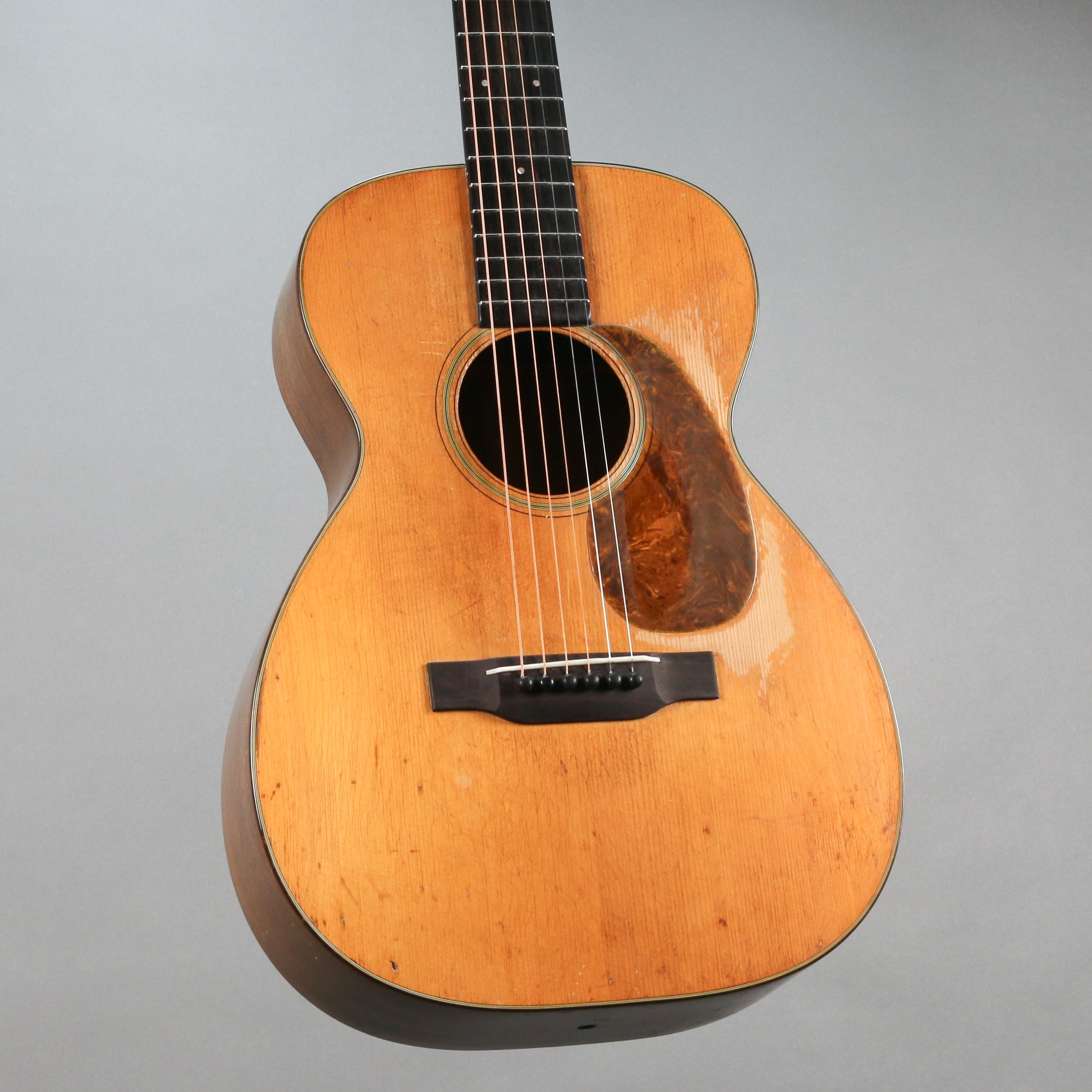 音響 |アコースティックギターを購入する – Emerald City Guitars