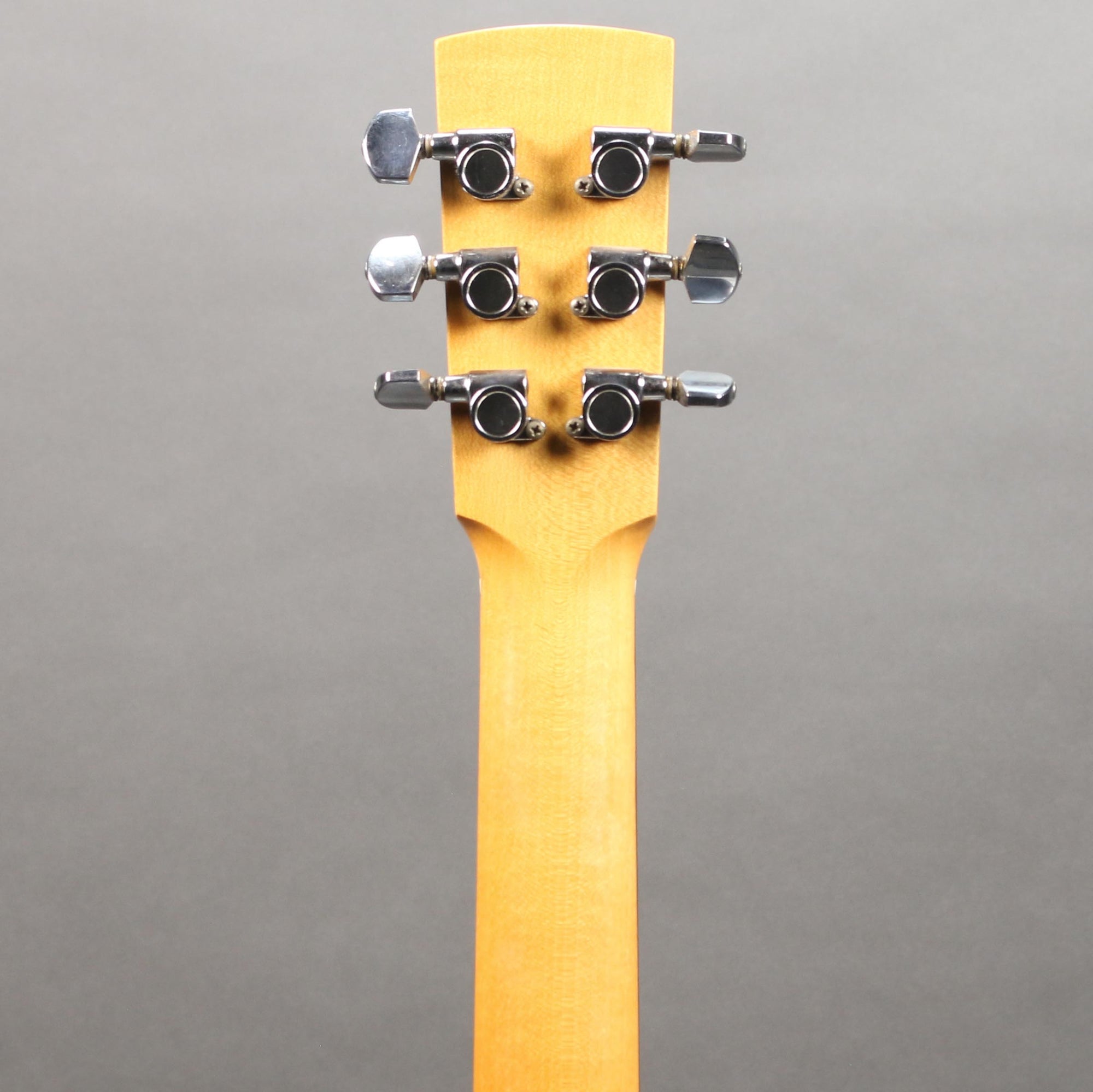 1982 Dobro Model 33H