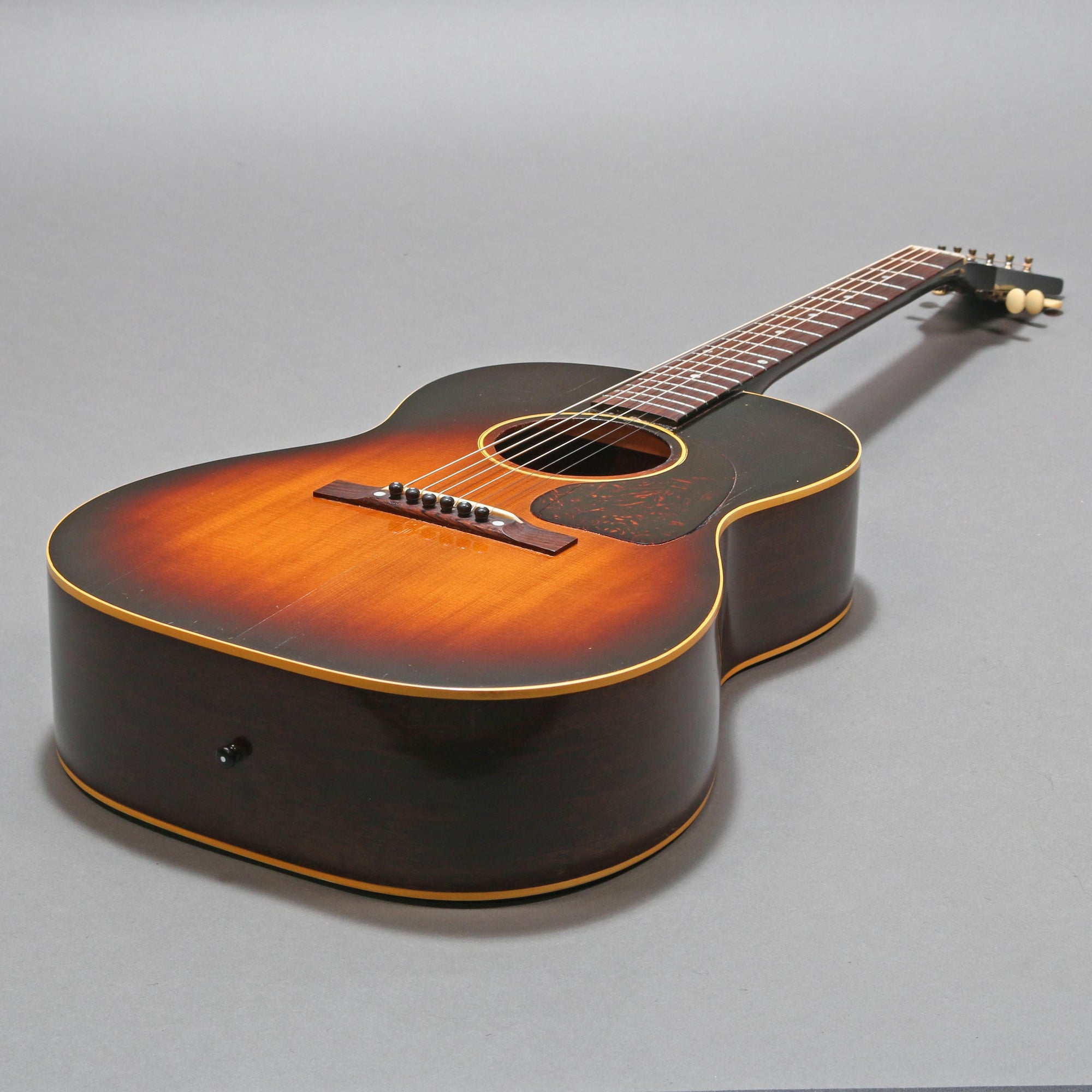 1947 Gibson LG-2