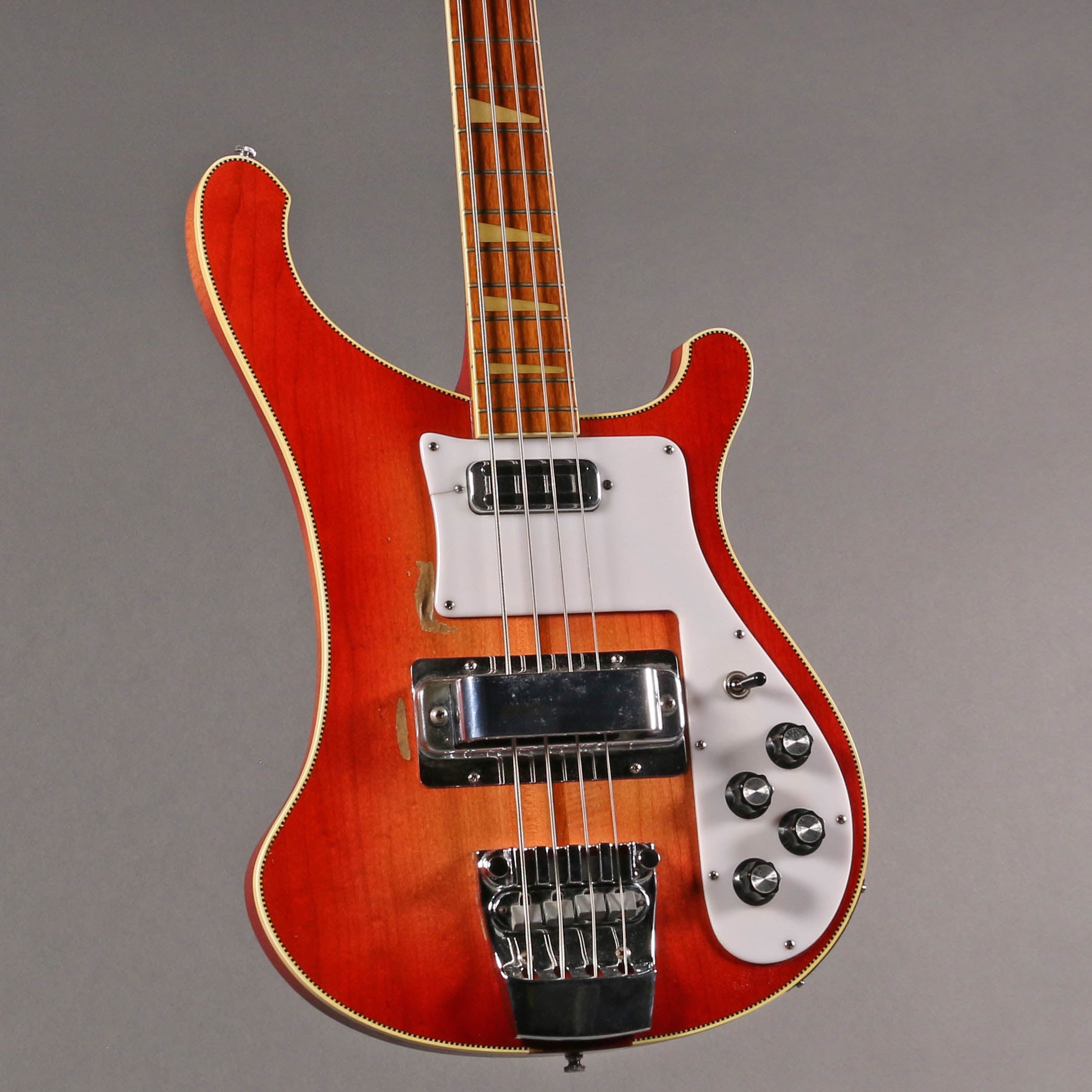 1973 Rickenbacker 4001 – Emerald City Guitars