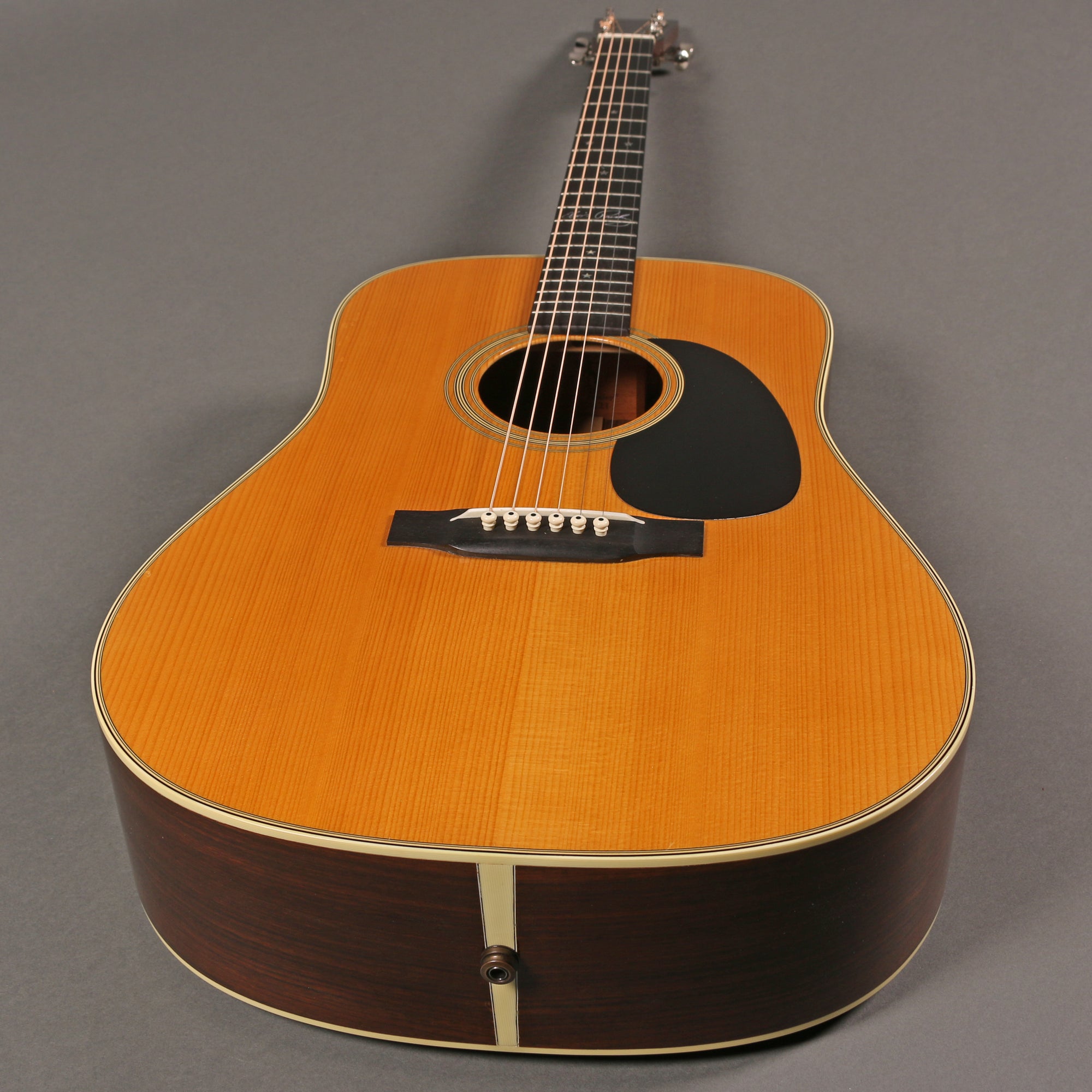 2007 Martin D-28 Elvis Presley Commemorative Edition 