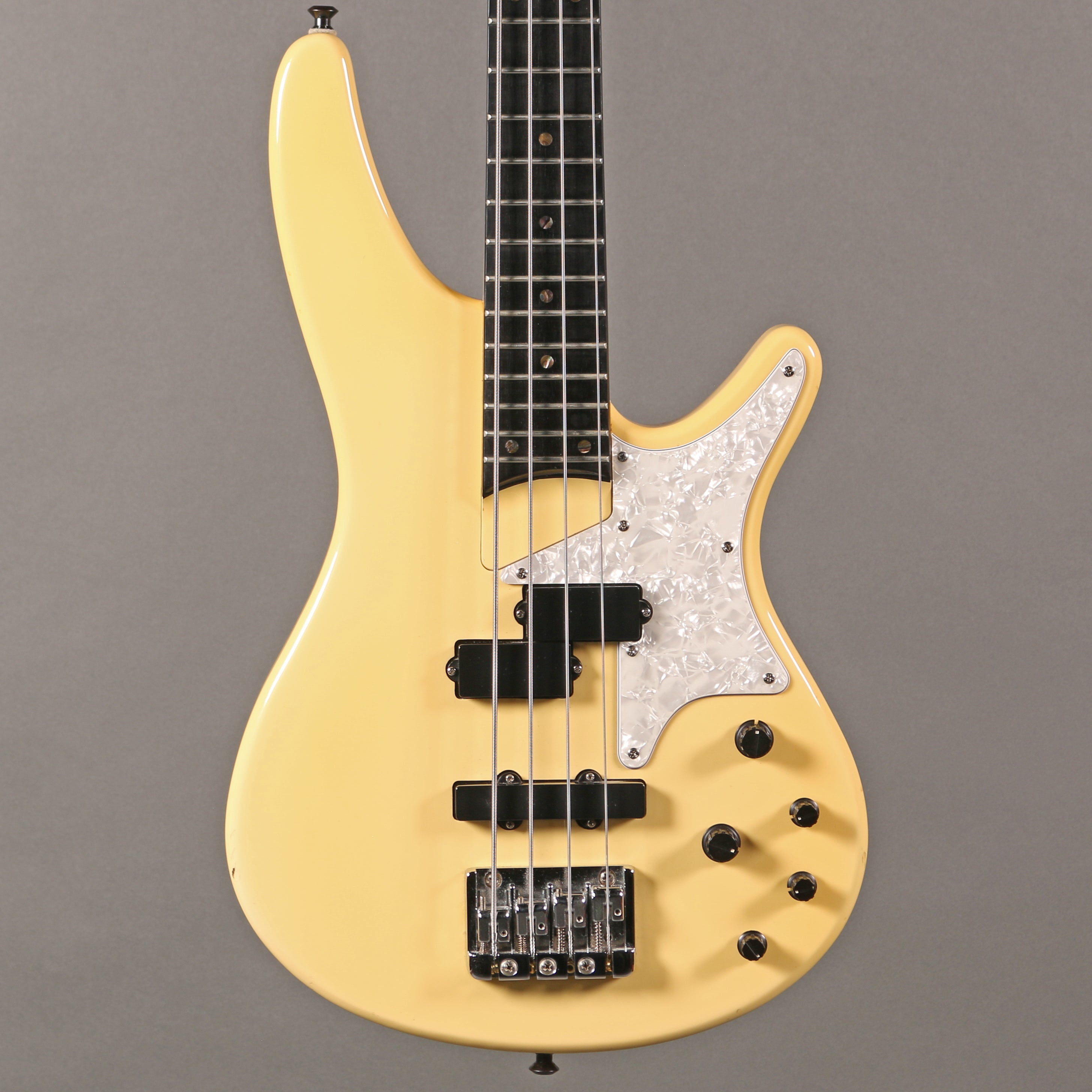 1999-2001 Ibanez VWB1-CRM Verdine White Signature Bass – Emerald