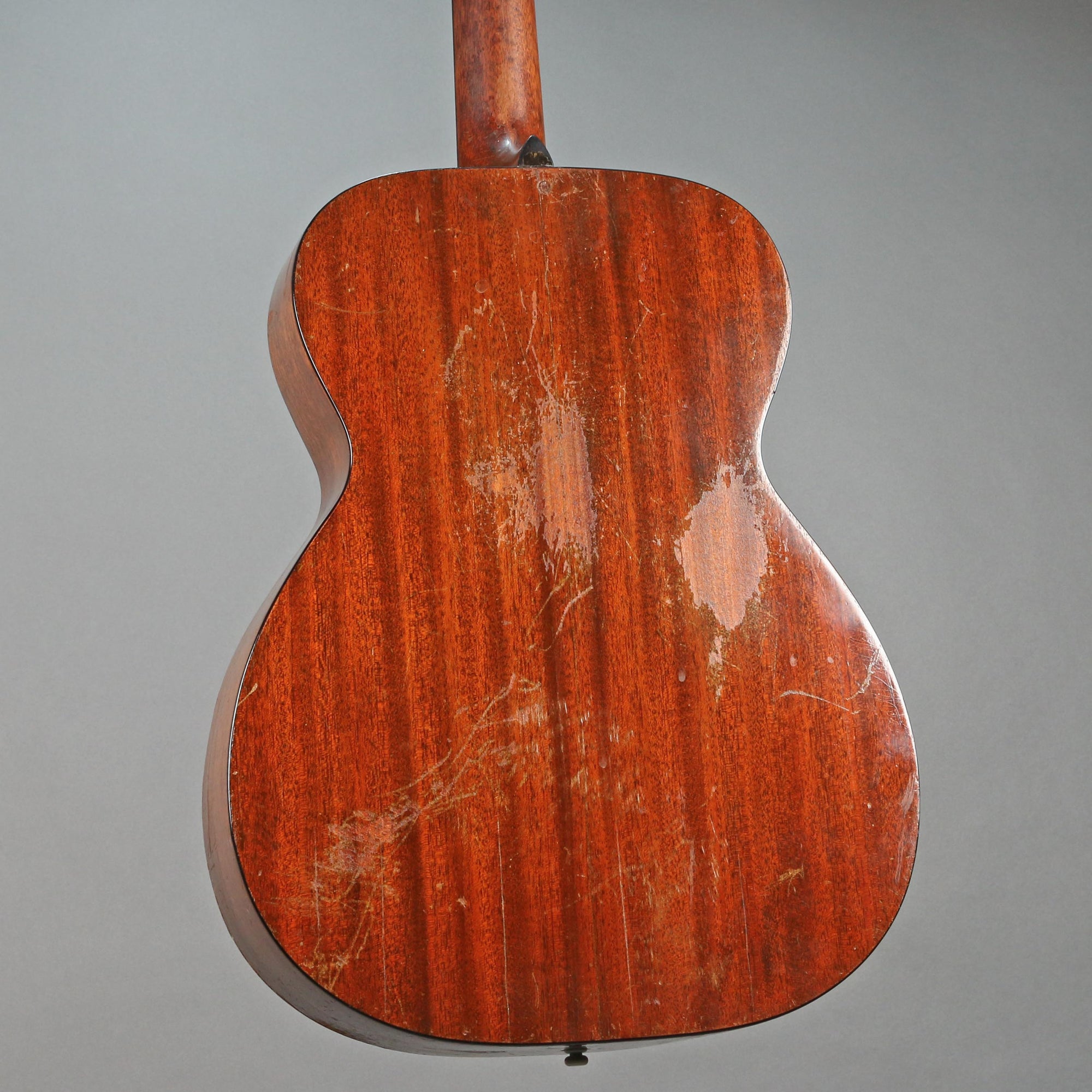 1944 Martin 000-18