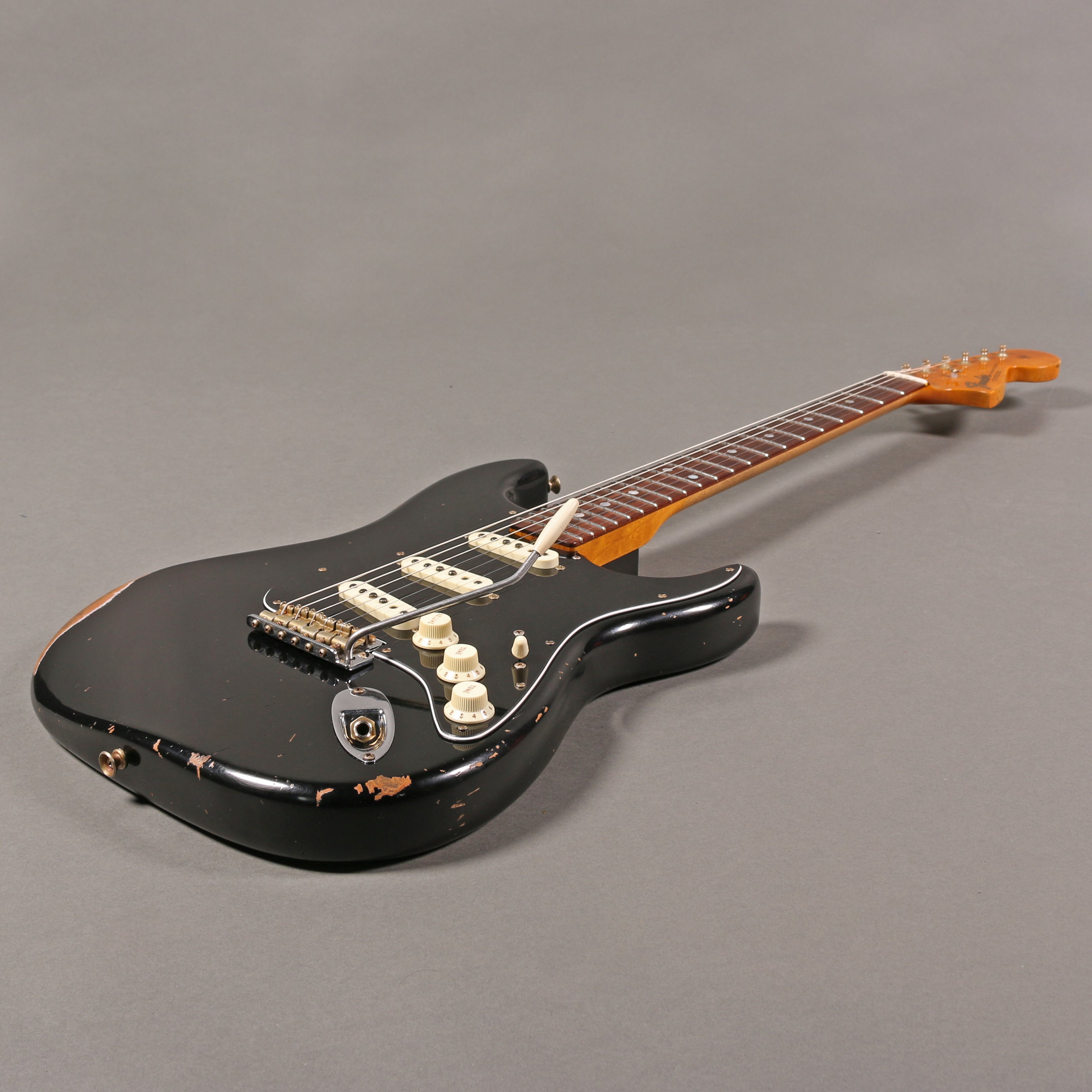 ギター Fender Custom Shop Stratocaster 2020 Fender Custom Shop Stratocaster Empire '67 Relic – Emerald