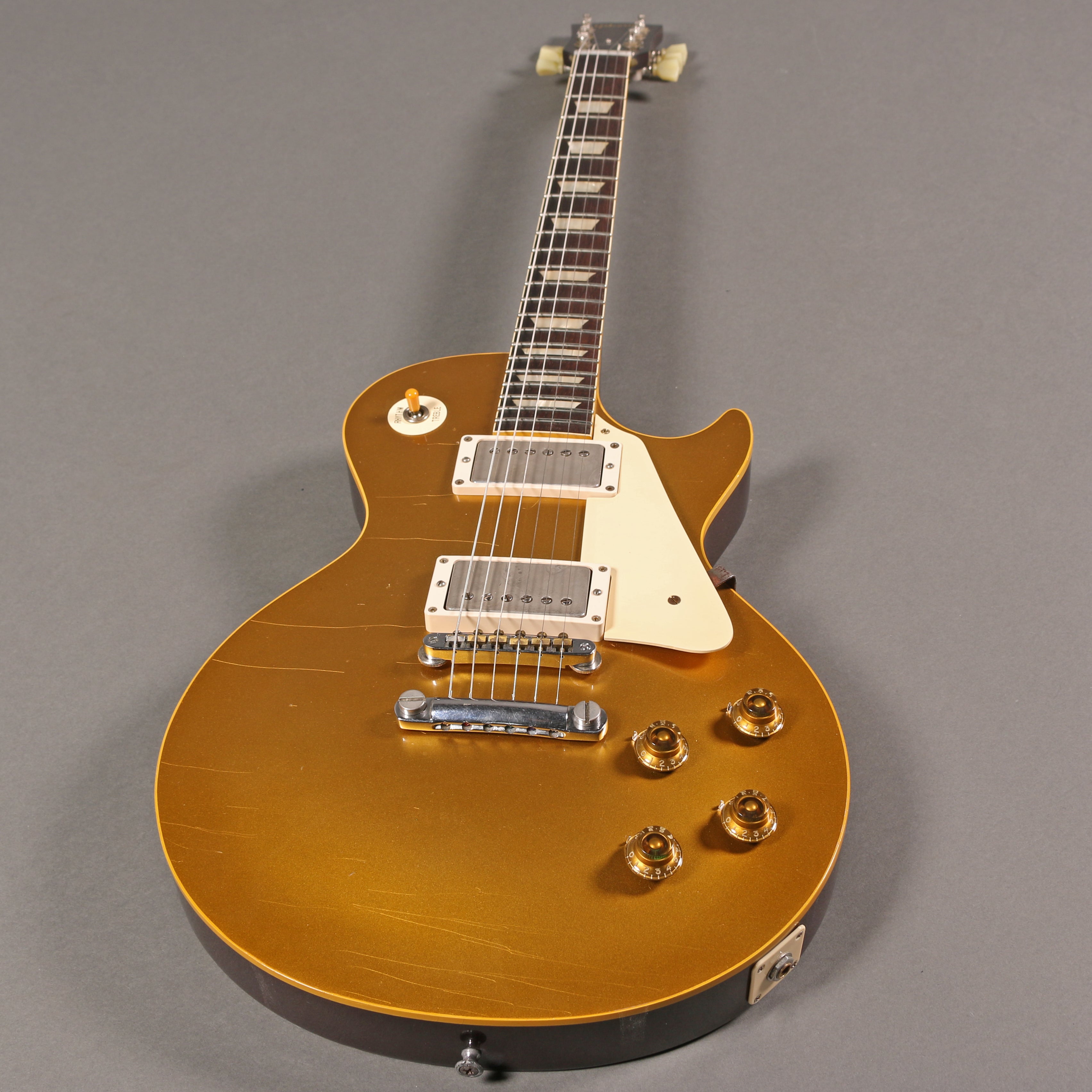 ギター Gibson Les Paul Gold Top 2004 Gibson Les Paul Gold Top 2004