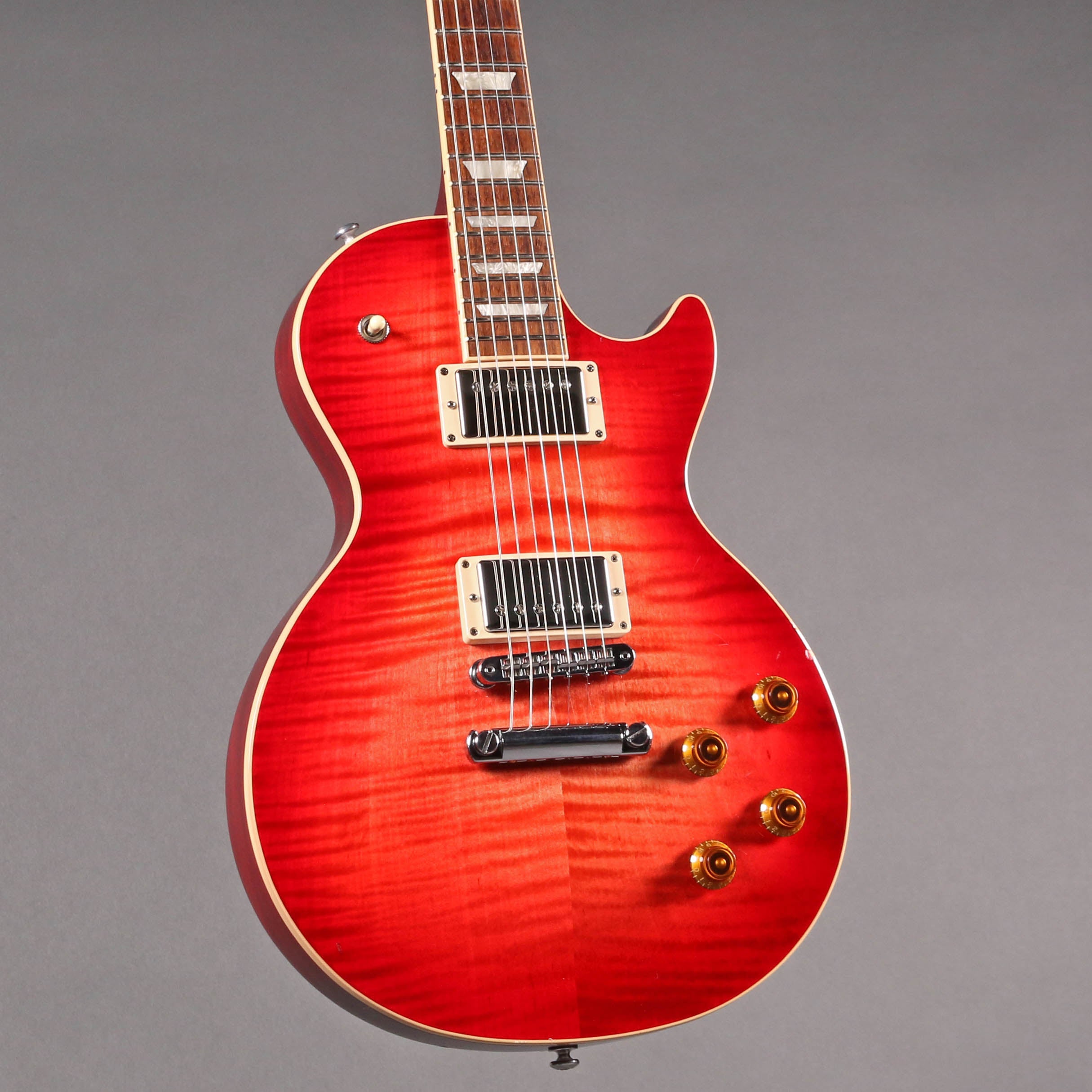 お得HOTu46428 Gibson [Lespaul Standard Gold Top] 中古 エレキギター 2005年製 動作ok ギブソン