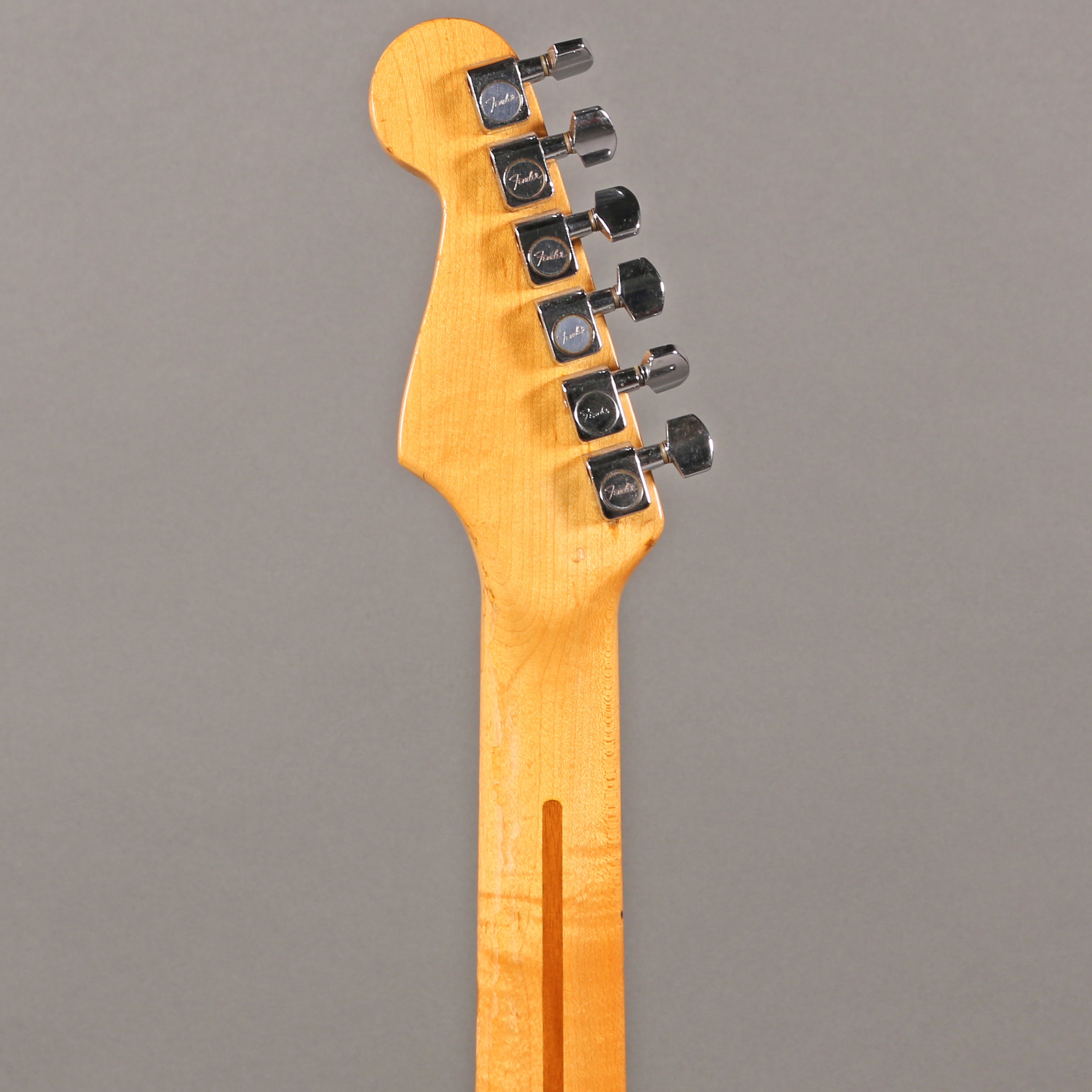 1982 Fender Stratocaster – Emerald City Guitars