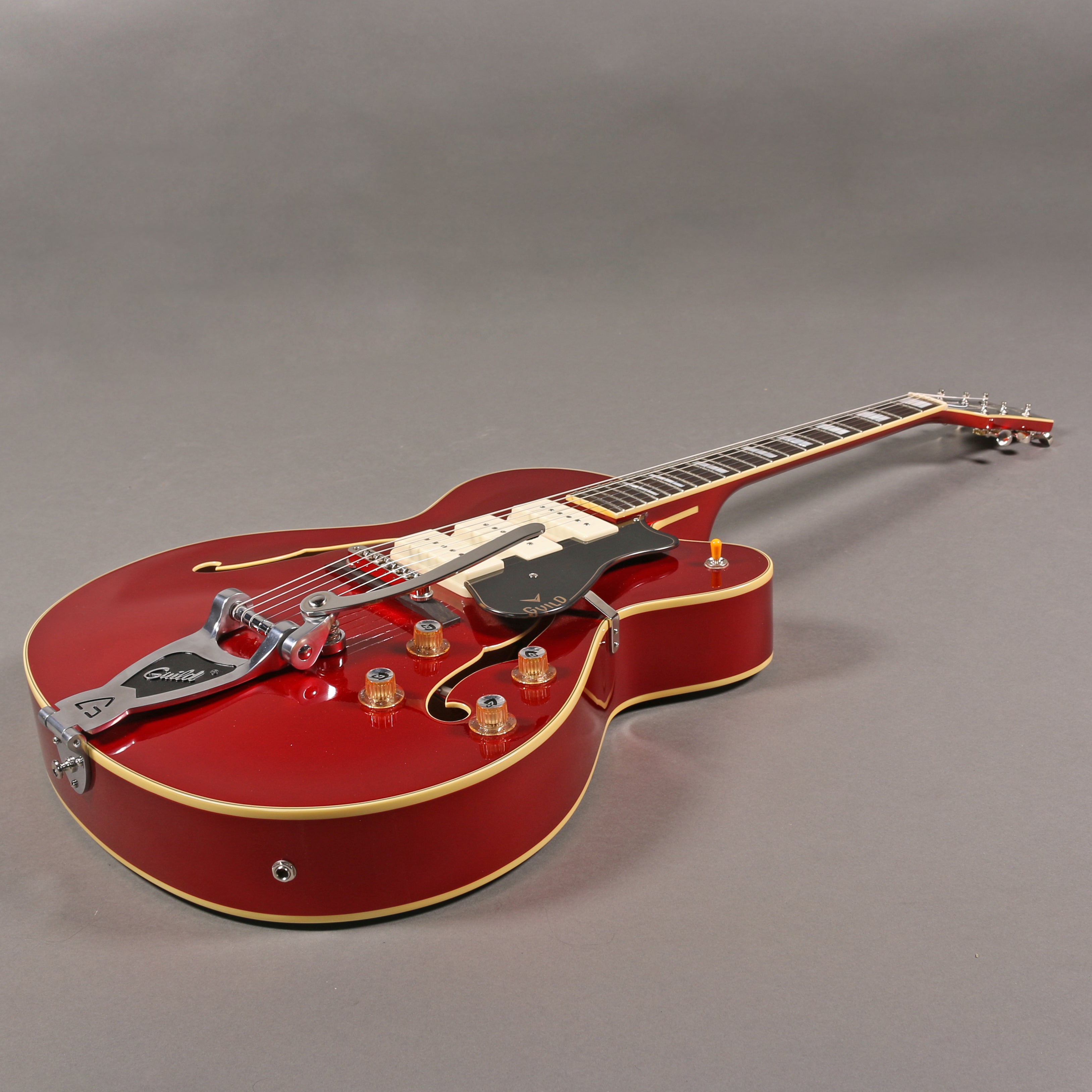 2007 Guild X-350 Stratford – Emerald City Guitars