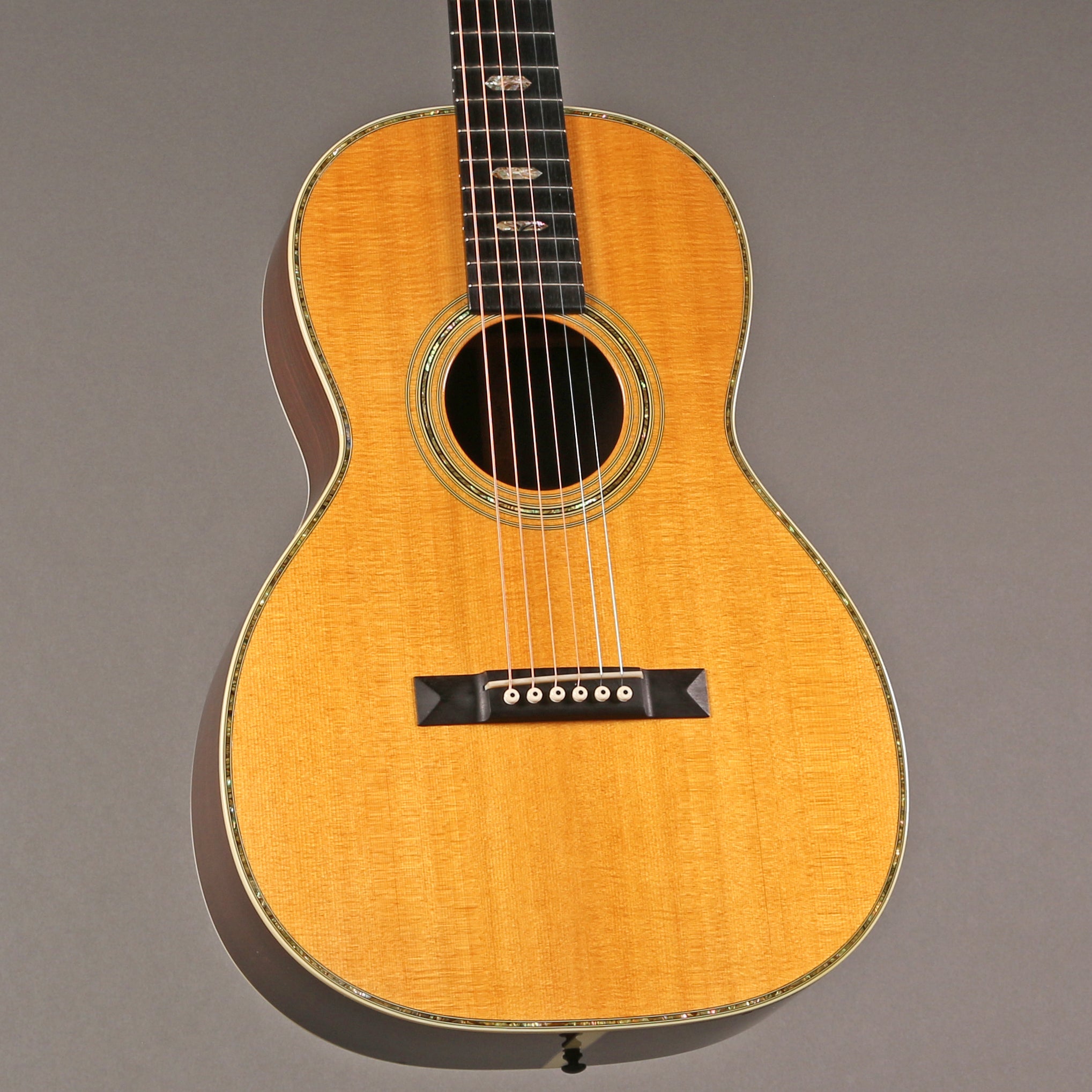 マーティン音響 |ヴィンテージおよび中古の Martin ギターを購入