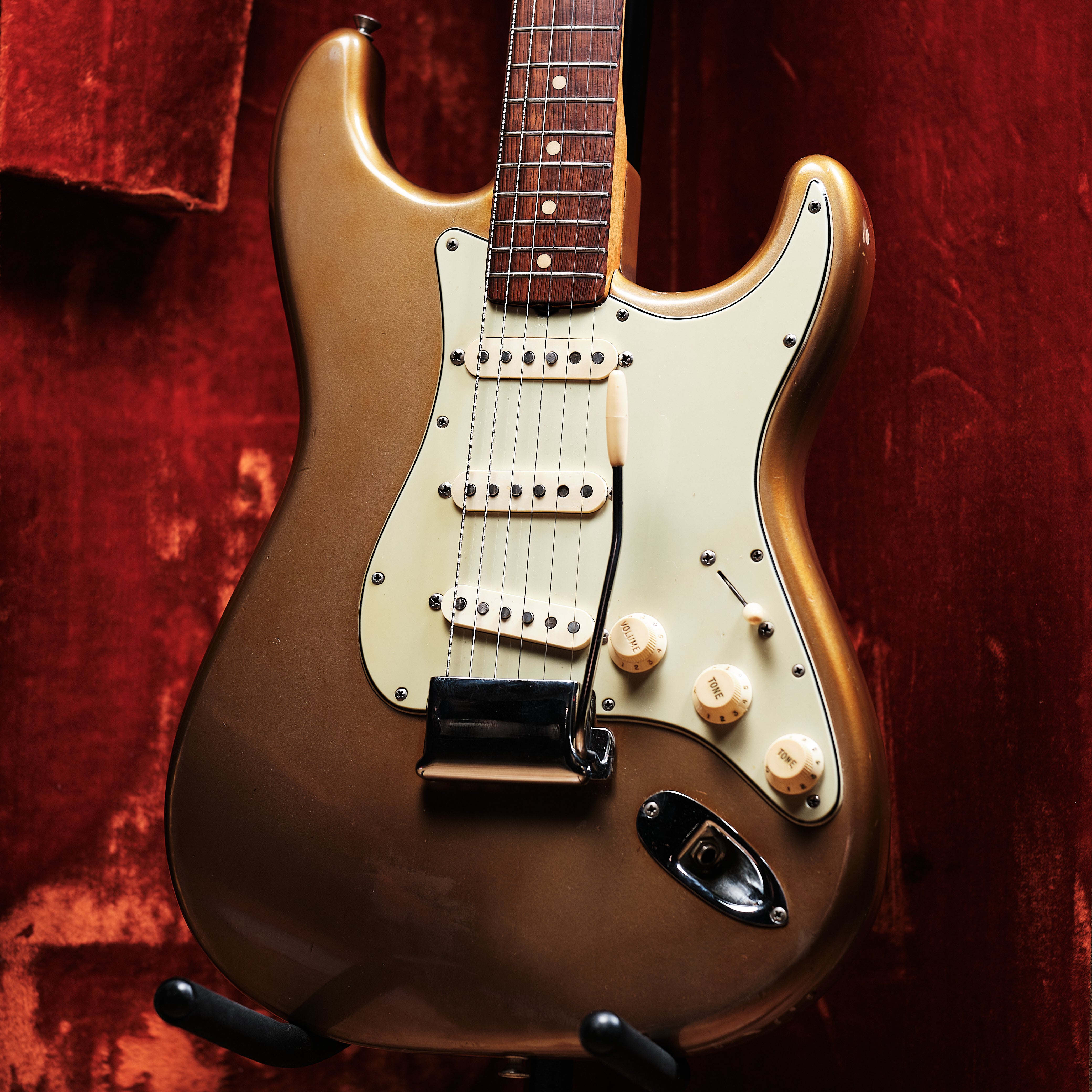 1962 Fender Stratocaster – Emerald City Guitars