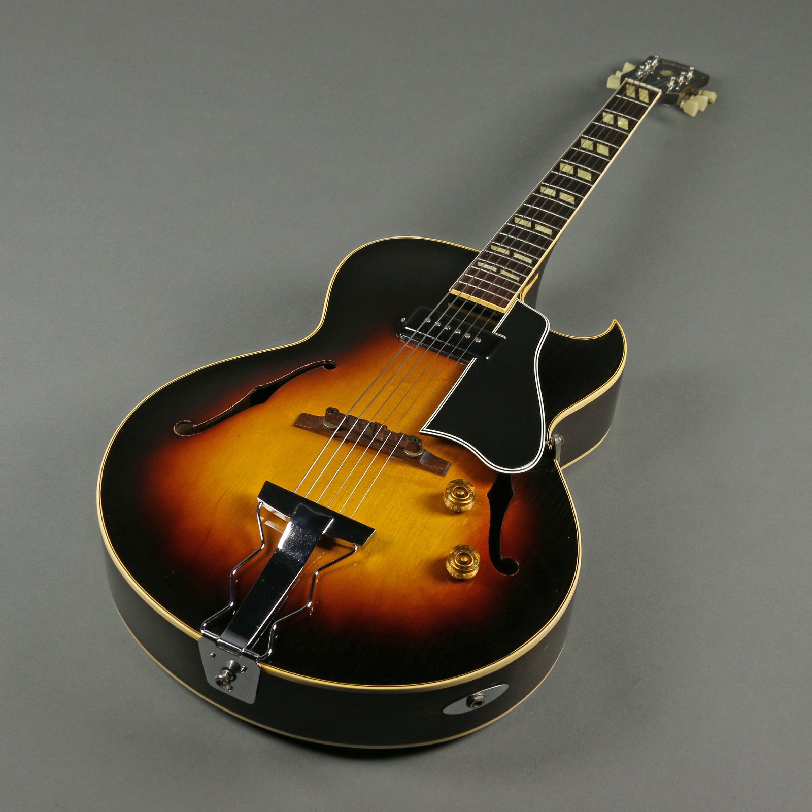 1954 Gibson ES-175 – Emerald City Guitars